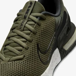 Nike Air Max Alpha Trainer 6 Herren Sneaker Low